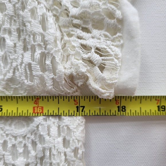 Cream Crocheted Front Top - Picture 3 of 7